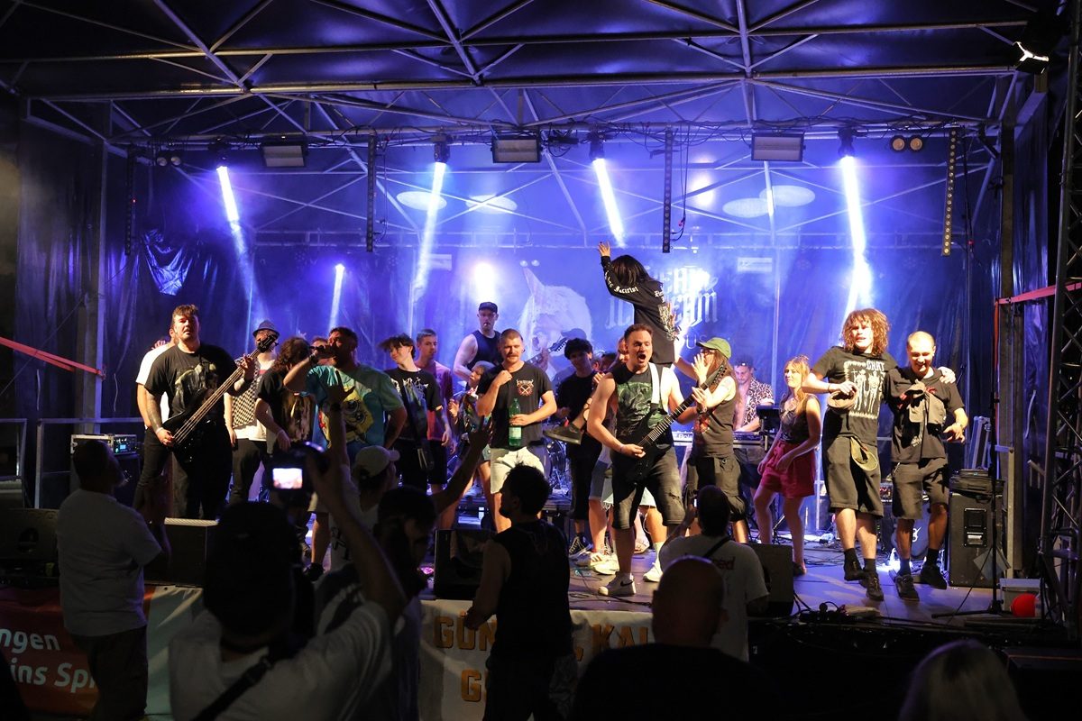 Latscho Band – Beispiel